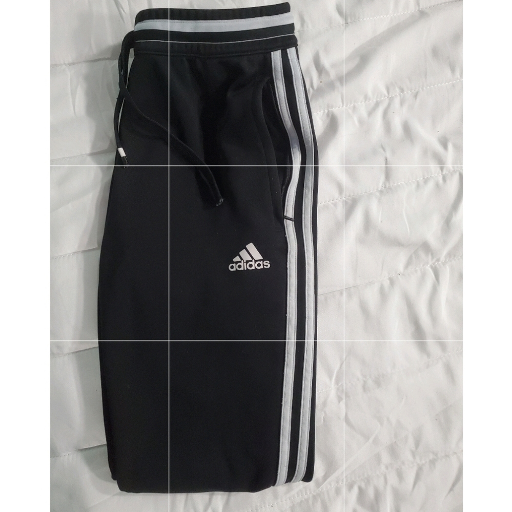 Adidas leggings